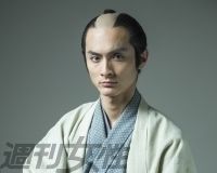 高良健吾、ロケ現場で受ける”伊勢谷塾”の講義に影響される