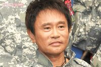 ダウンタウン浜田雅功が不安しされる“オンラインカジノ疑惑と重病説”、電撃休養の真相と妻・小川菜摘との…