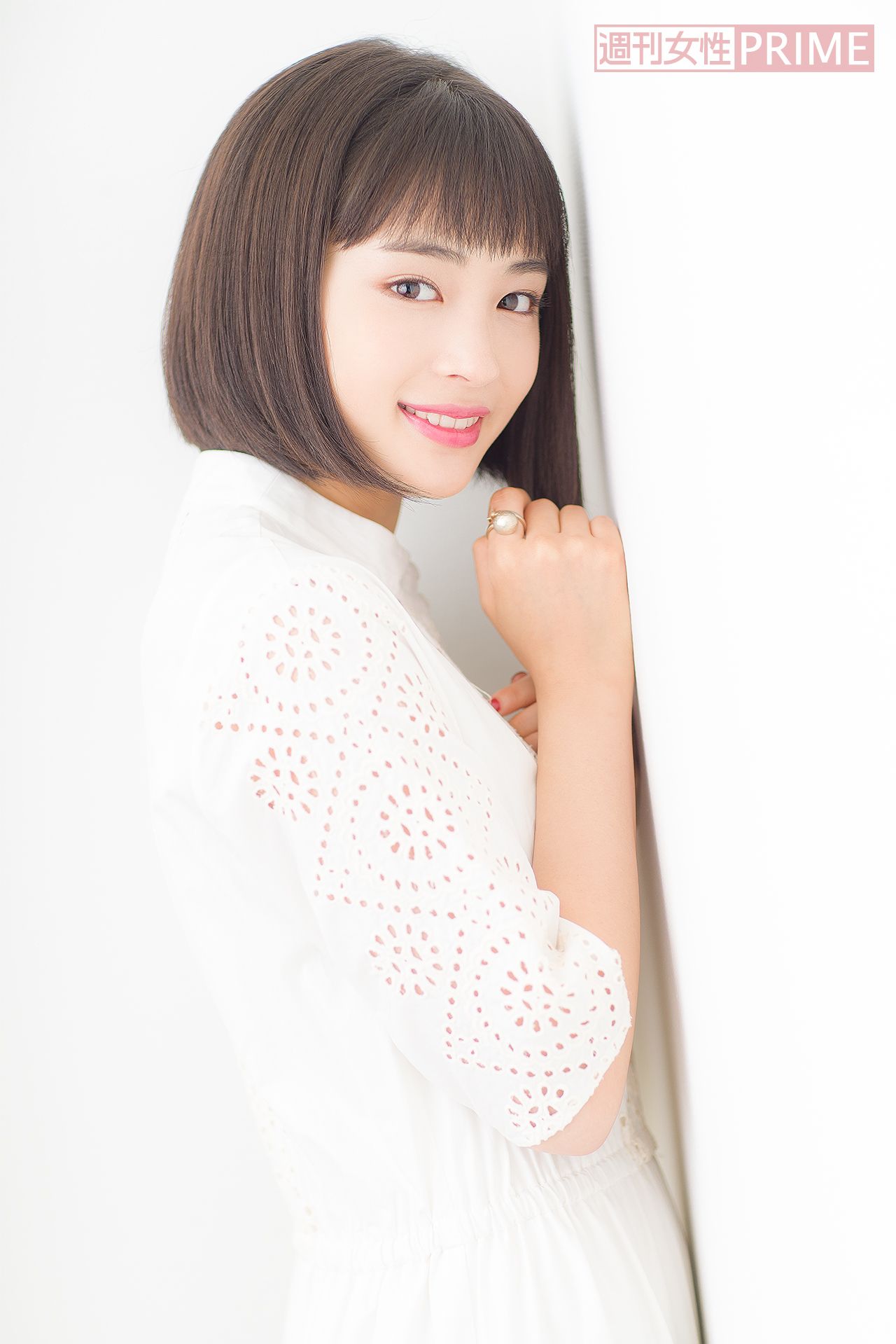 広瀬すず　撮影／伊藤和幸　スタイリスト／三浦真紀子　ヘアメイク／面下伸一（FACCIA）