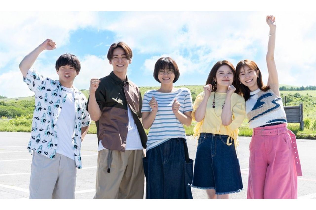 テレビ朝日系ドラマ『Destiny』のキャスト陣。中央が石原さとみ、左隣が亀梨和也、いちばん右が田中みな実（番組公式HP）