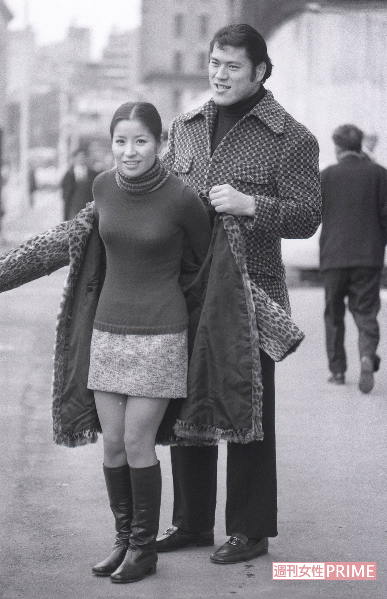 元妻・倍賞美津子と海外でデートを楽しむアントニオ猪木さん（1971年撮影）