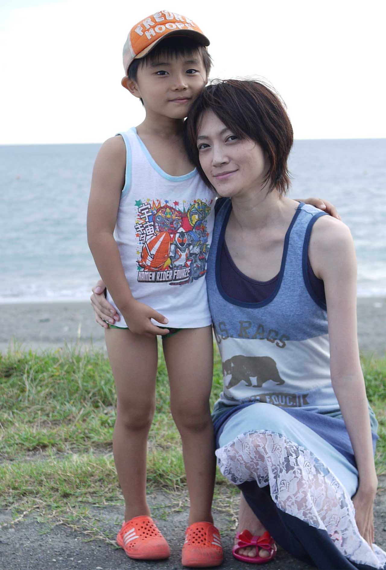 退院後、初めて家族で外出。海浜公園のトイレの近くだけで遊んだが、外出がうれしかった