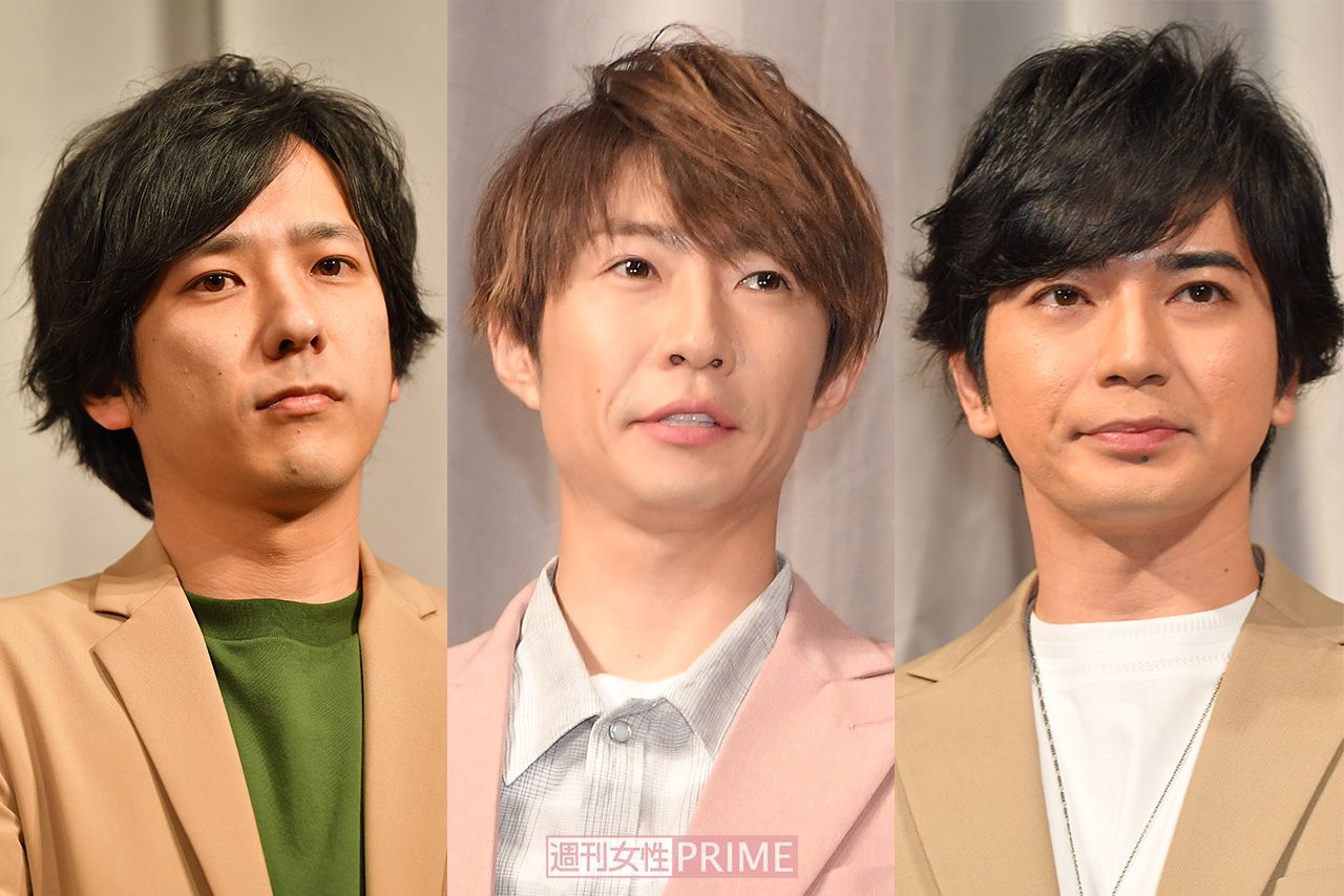 （左から）嵐の二宮和也、相葉雅紀、松本潤