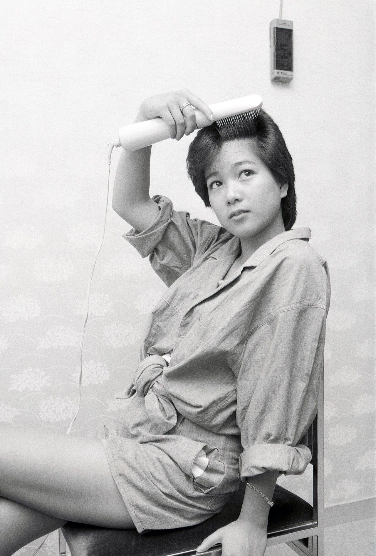 1984年8月『週刊女性』の企画「本番5分前」でオフショットを披露した堀ちえみ。17歳のころ