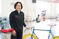 ママチャリで爆走!普通のお母さんが女子競輪界の「鉄人」になるまで