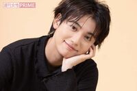 ゆうたろうが袴で小説家役に！ファンレターに感動して「自分の誕生日には母へ手紙を書いてます」