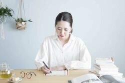 《自分の心に向き合う「ひとり会議」のススメ》1日たった15分で気持ちのモヤモヤ、イライラをほぐすメソッド