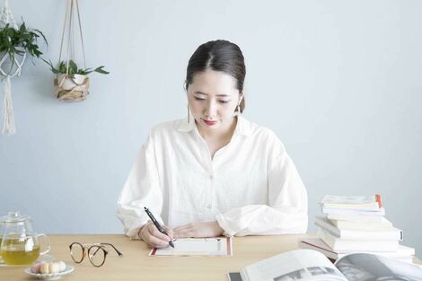 《自分の心に向き合う「ひとり会議」のススメ》1日たった15分で気持ちのモヤモヤ、イライラをほぐすメソッド