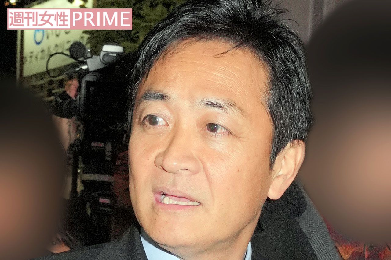 2024年11月28日に街頭演説で不倫を謝罪する玉木雄一郎　撮影／週刊女性