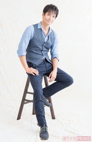 沢村一樹　撮影／高梨俊浩