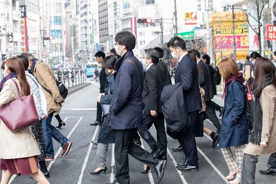 《新型コロナ》崖っぷちの家計に“巣ごもり”のススメ、節約賢者の知恵袋