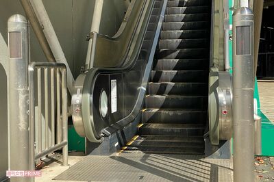 千葉県流山市・足首に小型カメラつけ…女子高生への盗撮容疑で逮捕の高校教師・奥光真（おく・みつまさ）容…