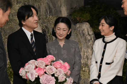 今年1月、『関東東海花の展覧会』をご覧になった秋篠宮ご夫妻と佳子さま