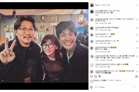 伊藤沙莉のインスタグラムには、実の兄・オズワルド伊藤俊介（左）と劇中の兄・上川周作（右）との写真も