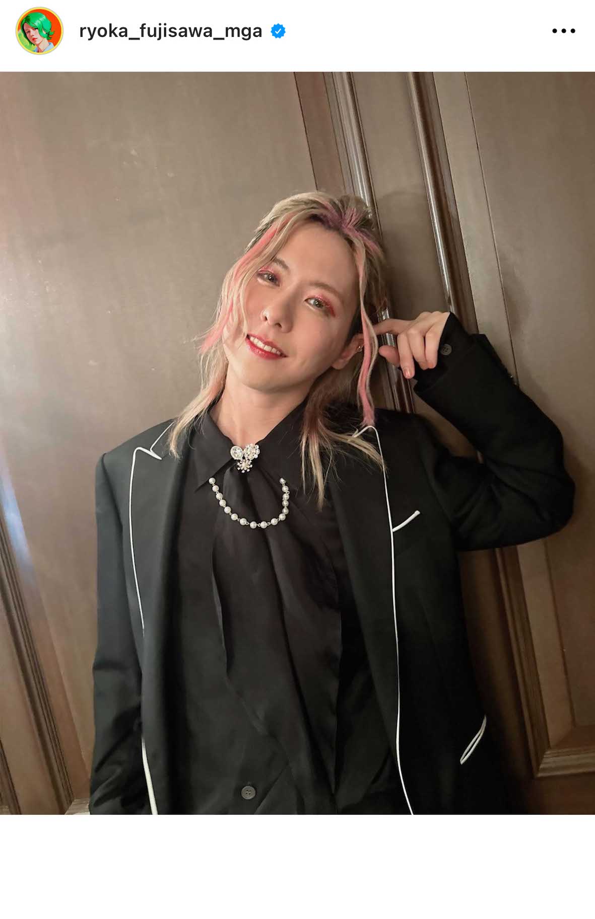 Mrs. GREEN APPLEのキーボードを担当する藤澤涼架（本人インスタグラムより）