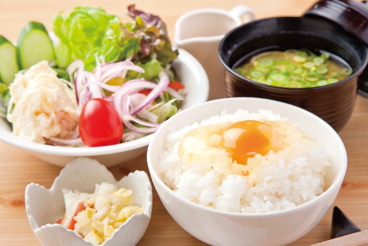 農村直送レストラン『古都華』の朝食