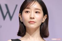 妊娠中の田中みな実、Netflix『ダウンタイム』試写会での“10センチヒールブーツ”にファンから集まる心配の声
