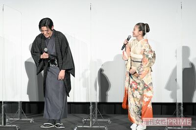 控室でふたりきりになった際に目黒蓮から言われた「気まずいですね」に「ド直球で面白い人だなと（笑）」と今田美桜／『わたしの幸せな結婚』　撮影／渡邉智裕